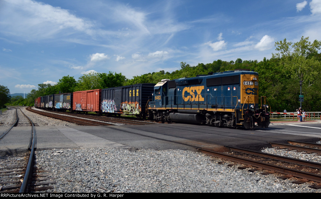 CSX local freight L206 has come off Main 1 onto the "switching lead" as it crosses Washington Street en route back to home base of Sandy Hook Yard.